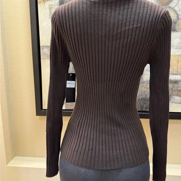 Bebe Crystal Logo Brown Long Sleeve Pullover Sweater. Size M. NWT - Picture 4 of 7